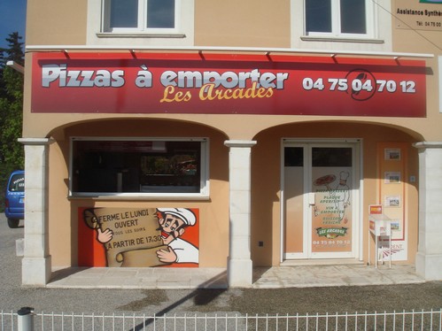 pizzas-les-arcades1